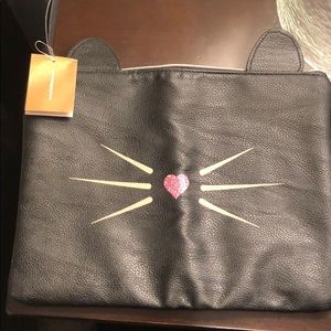 NWT Cat Clutch